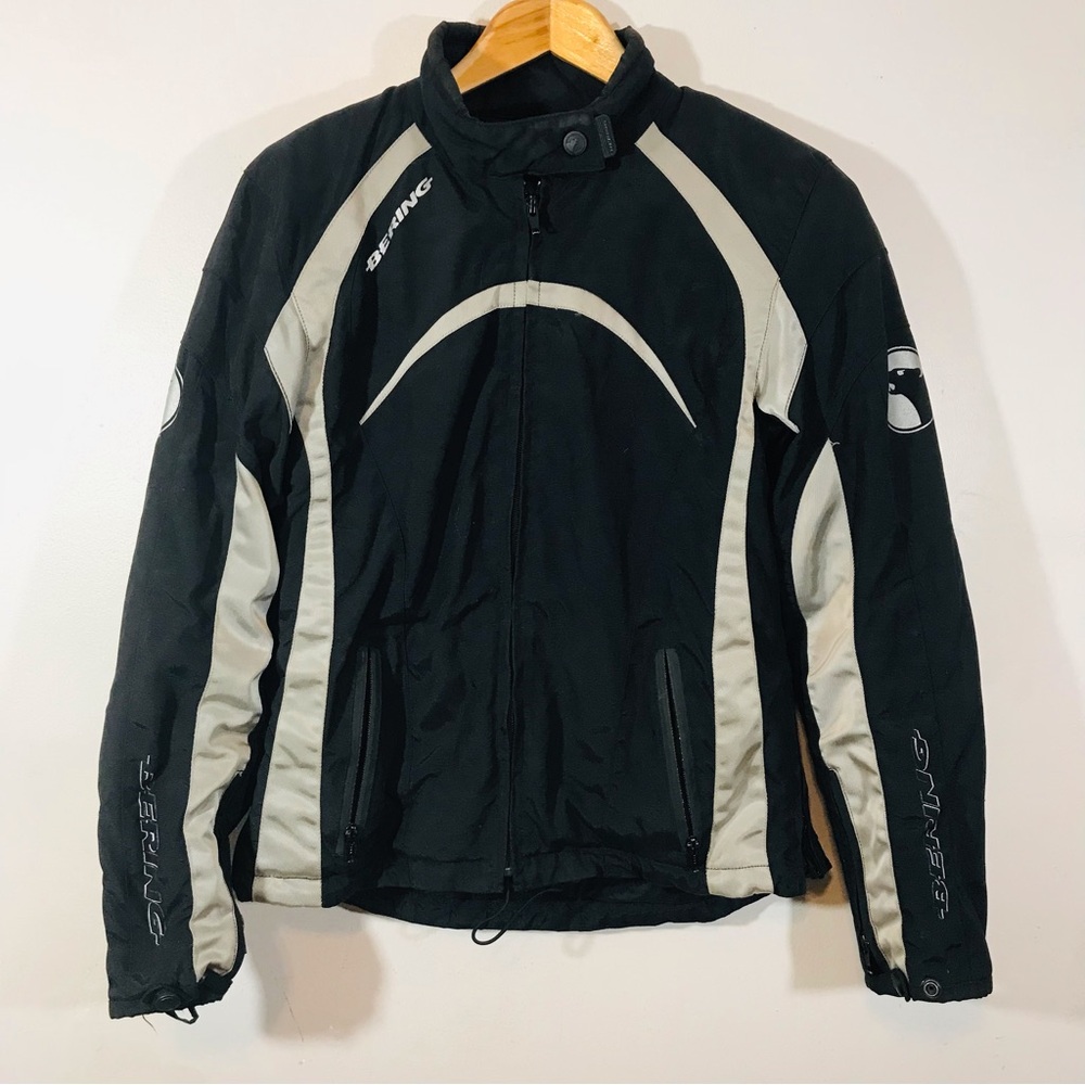 Bering motorcycle jacket with protections